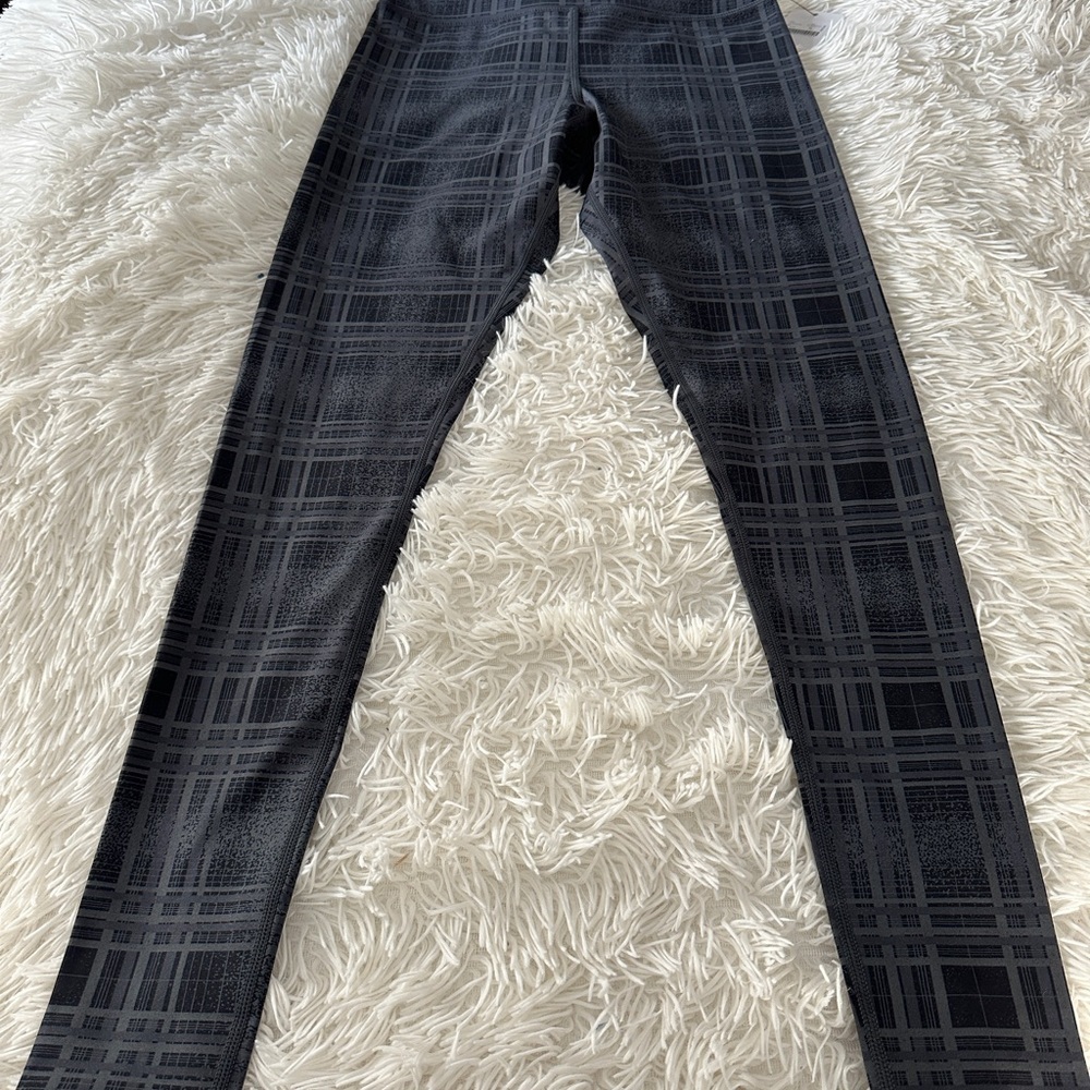 Glyder Sultry High Rise Leggings in Black Speckled Plaid Sleek Sculpt Fit Size S - Picture 13 of 13